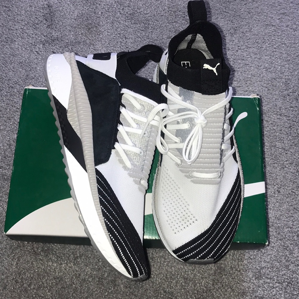 Puma - Picture 3 of 3